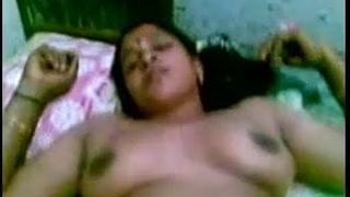 Indian townsperson aunty fucked with lover