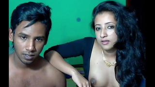 Desi couple has fixed sex on honeymoon 1