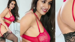 Sexy Shraddha Kapoor-actressxxximages.blogspot.com