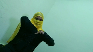 Hijab girl absence from behind by dever