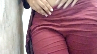 Hot wife changing clothes at home Indian Desi wife hot