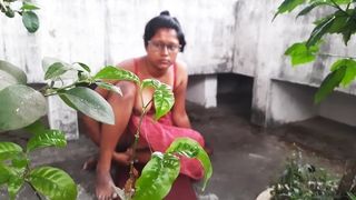 Desi Bengali Boudi with respect to Saree Fucked at Outdoor