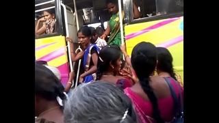 Aunty thither bus.. blouse nipple visible... Watch carefully 5