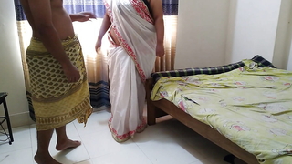 alien came from outside jabardasti tied trotters and screwed Tamil hot aunty in saree blouse (Desi Sex Hindi Audio)