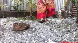 Bengali Desi Bhabhi Outdoor Chudai Devar Ke Saath red Saree explicit (Official Video By Villagesex91 )