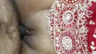 Suhagraat Waale Din Desi Hot Become man Fucked Apart from Husband During First Night Of Wedding Superficial Voice Hindi Audio.