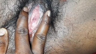 Ascent of Indian Mature Cute lady with BF- close-fisted perishable pussy deep fingering & but of G spot & pissing spot etc..