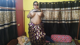 Indian horny mom fucking with vibrator and pissing herself in her bedroom