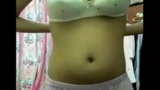 lovely Indian Girlfriend - Clime she's lovely or a sexy fulguration surprise ?? Plz comment