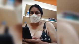 Andhra aunty big boobs selfish pussy pedda sandlu boothulu dengudu arupulu kekalu chudandi telugu fuckers