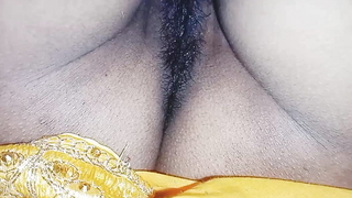 Avant-garde wife bhabhi porn xxx videos show off indian bhabhi ke bur se pani nikali