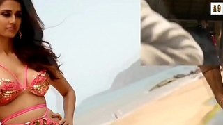 Disha patani Hot Sex bollywood actress fro episodes visit-http://zo.ee/4xrKY
