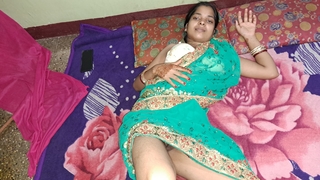 Desi cute bhabhi ke sath devar full night fuckd Indian sex couples