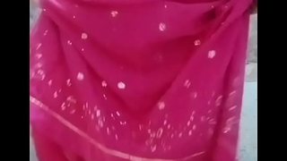 Sexy bhabi merit peshab added to chut rub