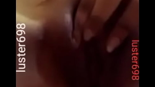 Hot Indian Gf Jerking Will not hear of Wet Pussy coupled with Scraping Clit