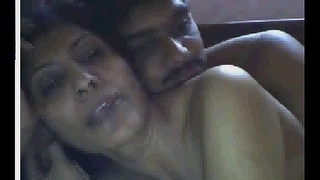 indian horny white wife having fun with boyfriend on cam part 2