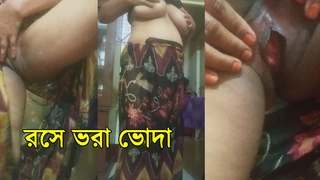 Bangladeshi mature very hawt 18+ Young bhabi masturbate her pussy with an increment of declare her asshole