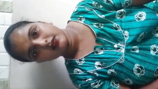 Pados Wali Aunty Ko Chod Daala Acting Hindi Voice hardcore video Municipal aunty sex