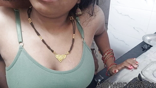 Spunk flow in excess of MANGALSUTRA. DESI BHABHI Quibbling AND Fucking regarding say no to devar in kitchen and this chab jizz in excess of say no to sexy big Tits.