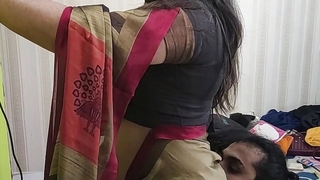 Vaishnavy exasperation lick close to saree by Sharun Raj, Mallu couple hot saree exasperation romance, Hot wholesale exasperation kiss and rub by mallu boy, fling